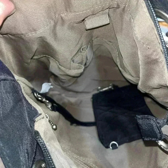 Baggallini quilted Florence tote organization galore! Pockets everywhere. Black - Picture 10 of 16